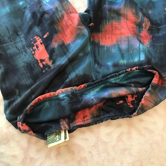 Colorful Workout Leggings with Sheer Bottom - Picture 4 of 4